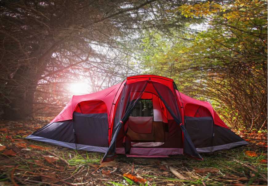 Core 10-Person Red Polyester Camping Tent With Ft Peak Height And 14 Ft X 10  Ft Size